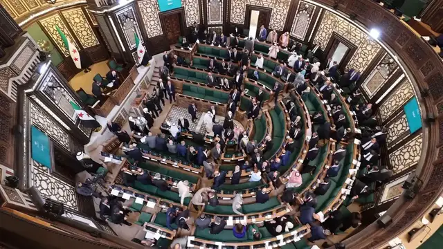 Video thumbnail for Syria: Sharaa calls for ‘new chapter’ in Syria’s history as new parliament convenes.