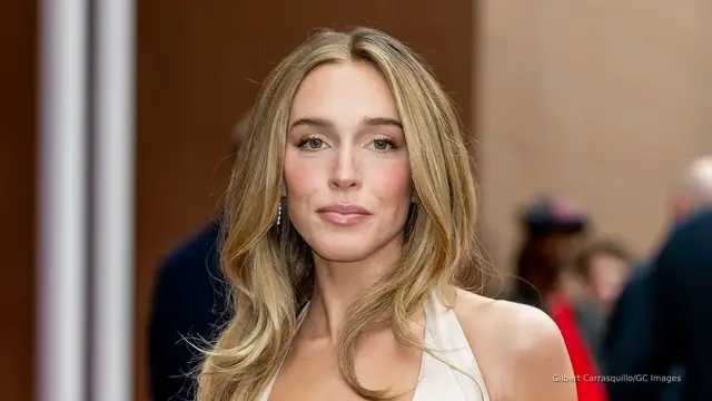 Video thumbnail for Alex Cooper accuses coach of sexual harassment, Boston University responds