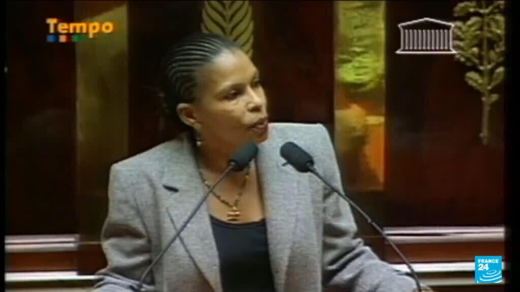 Video thumbnail for France moves towards symbolic repealing of slavery legislation