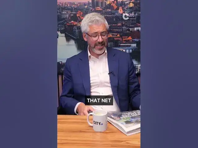 Video thumbnail for Brits are feeling as pessimistic about the economy as they were in 1978. 📉