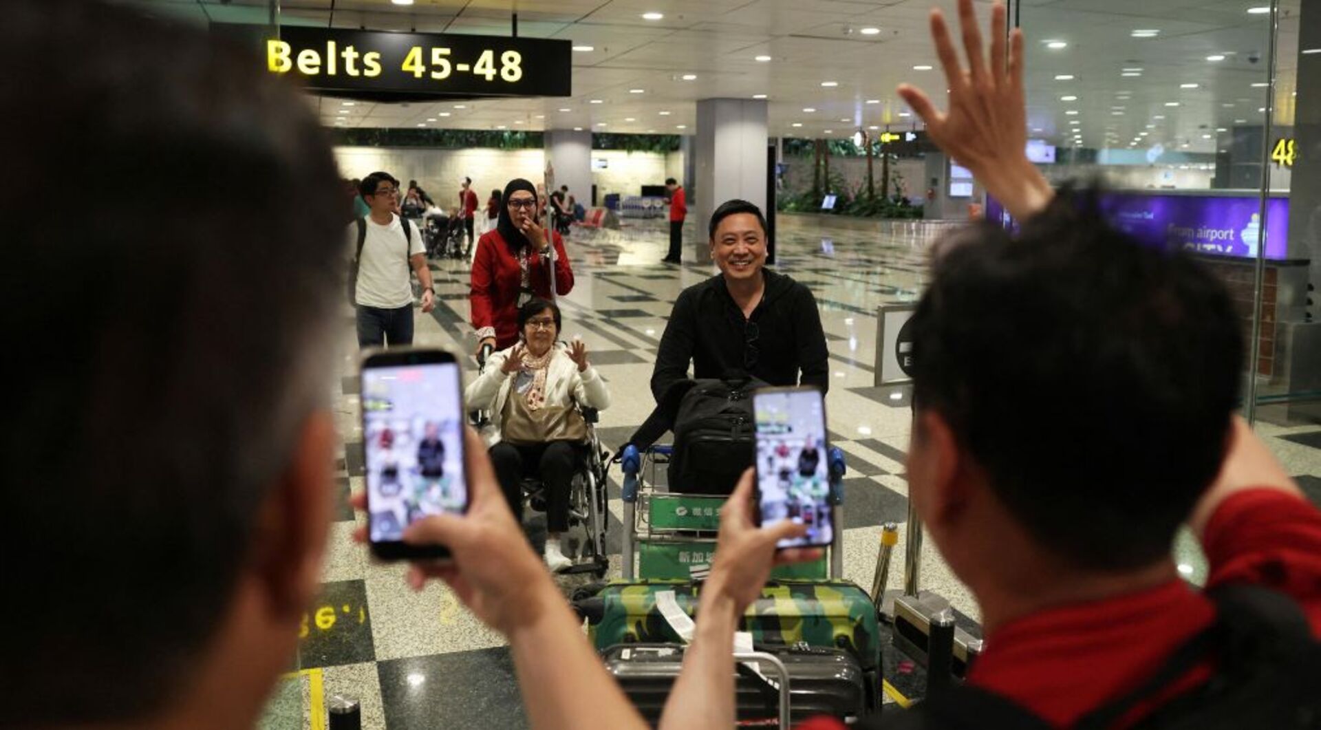 Video thumbnail for War in Iran disrupts global flights, driving up travel costs between Asia and Europe