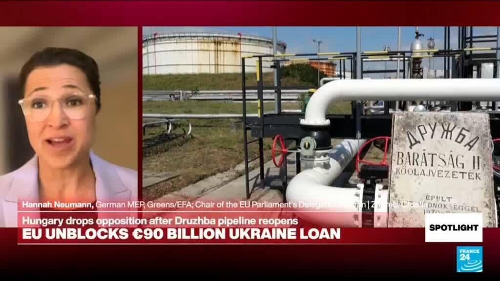 Video thumbnail for EU 'must' shift to renewables to end fossil fuel 'blackmail from war-driving authoritarian regimes'