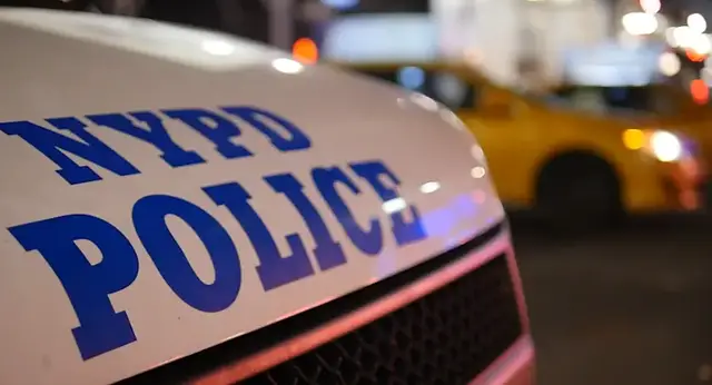 Video thumbnail for Former NYPD detective arraigned in assault of handcuffed prisoner at Brooklyn precinct