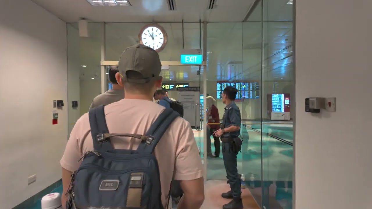 Video thumbnail for Singapore Airport Arrival Terminal 2