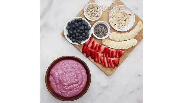 Video thumbnail for 6 Healthy Fruit Bowl Recipes • Tasty(720P HD)