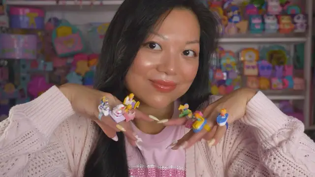 'Video thumbnail for Largest collection of polly pocket items - 534 items by Kerchie (USA)'
