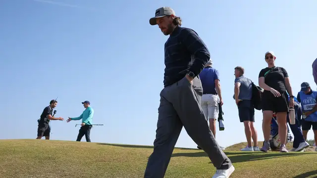 Video thumbnail for Analyzing Royal Birkdale's Toughest Par 4 Hole on the Front 9