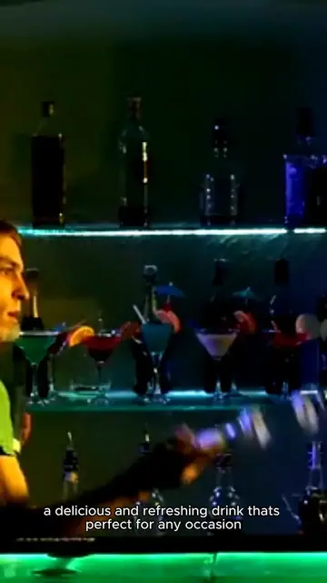 Video thumbnail for Penicillin cocktail recipe