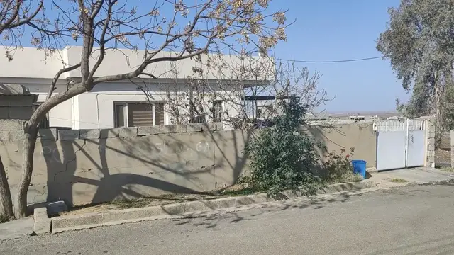 Video thumbnail for Iraq: Iran Strikes PDKI Headquarters Koya 45.