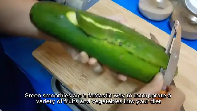 Video thumbnail for  Green Smoothie Recipe