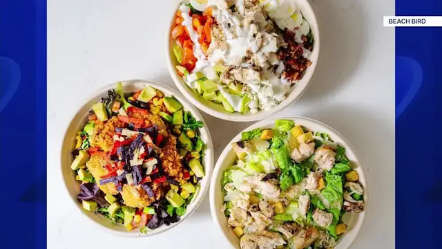 Video thumbnail for Long Island chicken restaurant opens second location