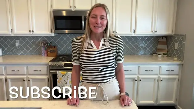 Video thumbnail for What s For Dinner  5 Quick and Easy Recipes    Molly Purcell   Molly Makes it Easy(720P HD) 3