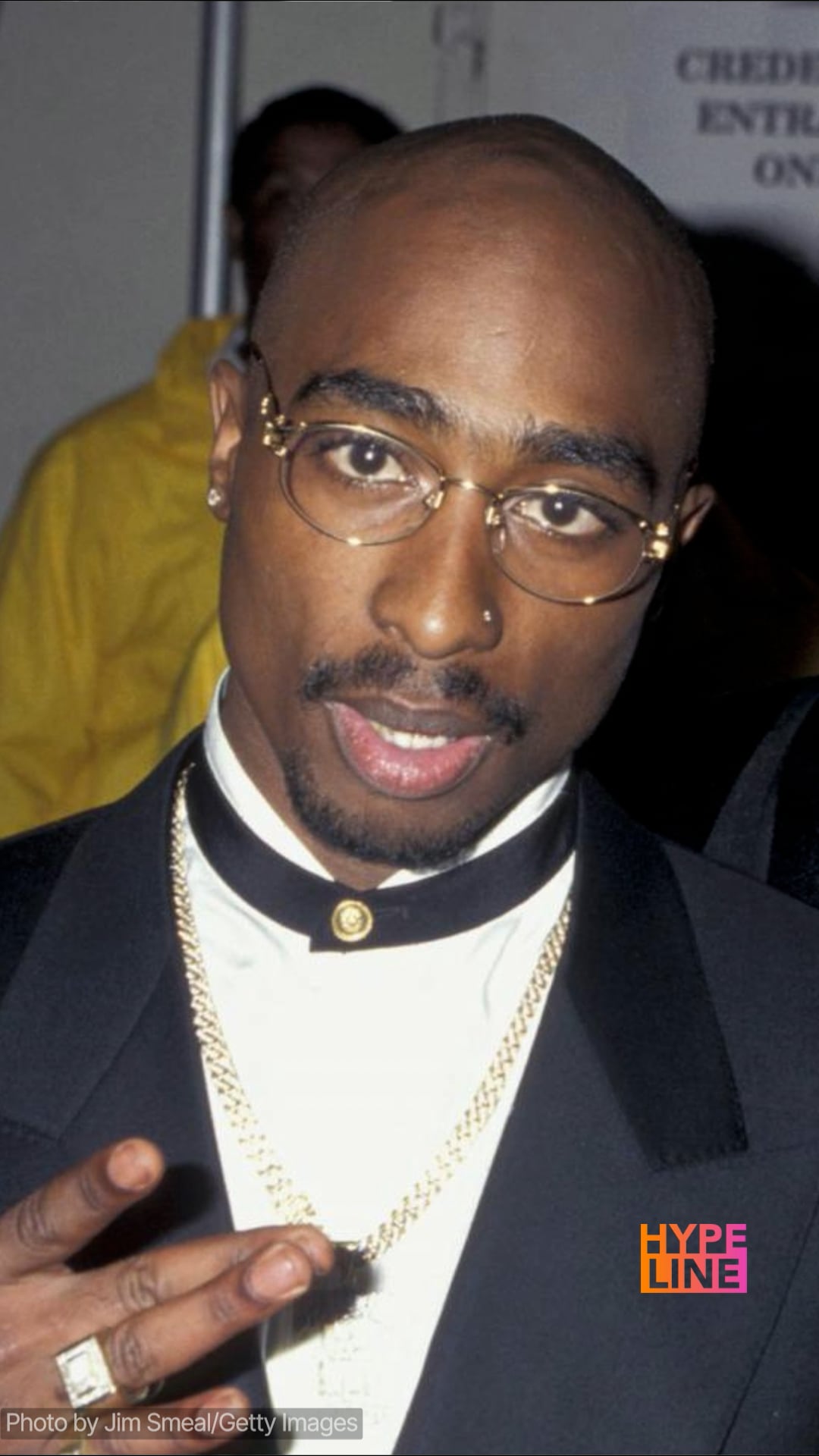 Video thumbnail for Family Of Tupac Shakur File New Wrongful Death Lawsuit