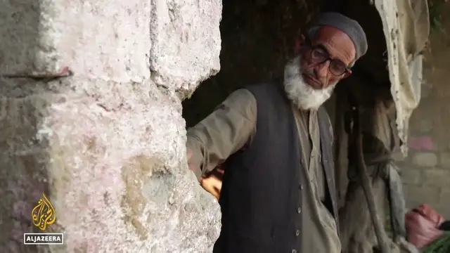 Video thumbnail for Pakistan-Afghanistan tensions: Airstrikes and retaliatory attacks intensify