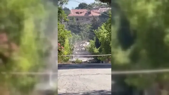 Video thumbnail for Lebanon: Israeli Tanks Advance in Southern Lebanon Despite Negotiations.