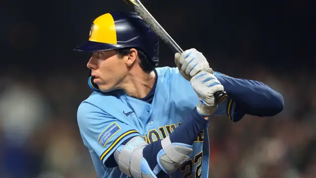 Video thumbnail for Exploring the Milwaukee Brewers' Unique Team Strategy