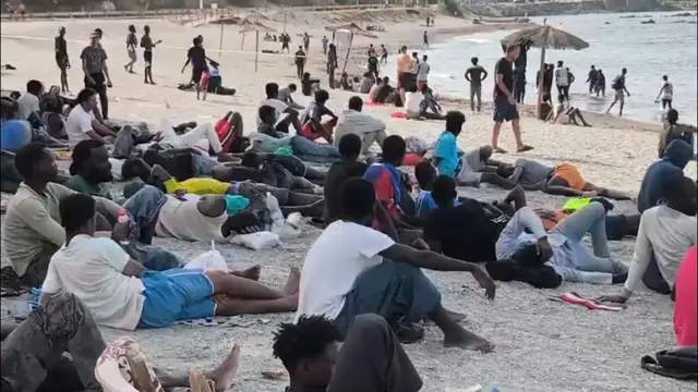 Video thumbnail for Spain: Irregular migrants remain in Spain's Ceuta as voluntary returns continue.