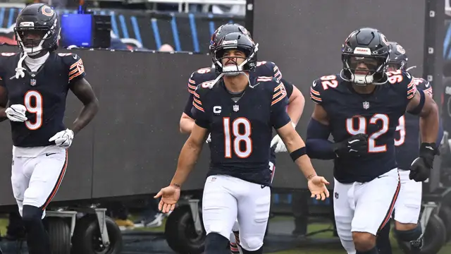 Video thumbnail for Bears-Falcons & Eagles-Panthers NFL Betting Preview