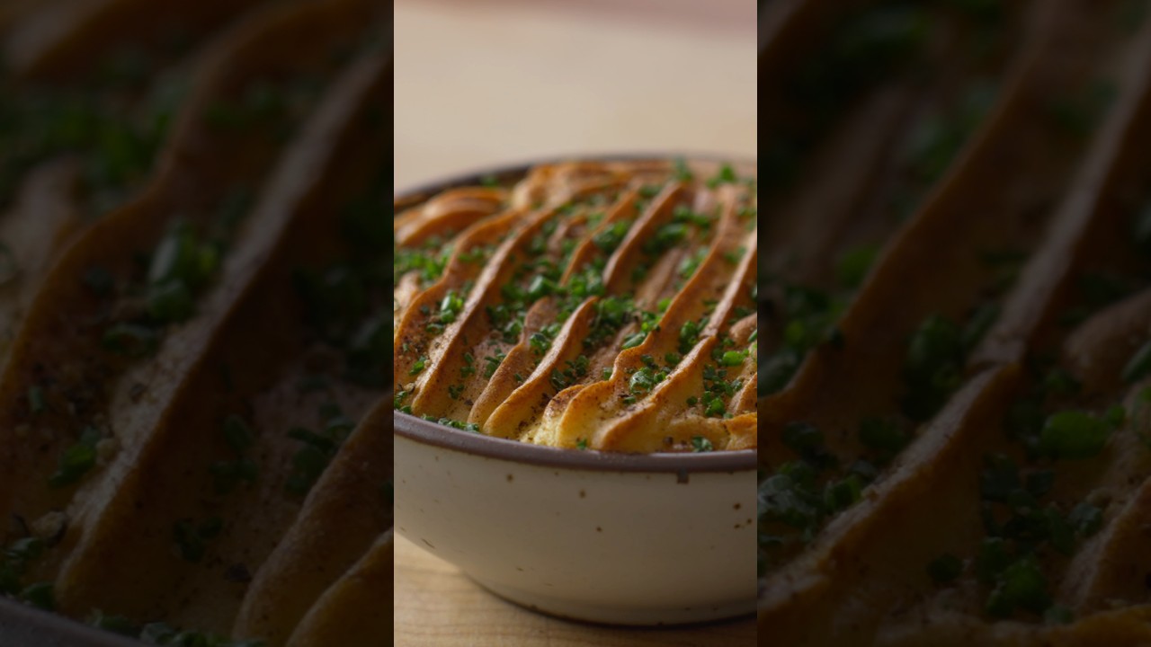 Video thumbnail for Cozy Cottage Pie Recipe!
