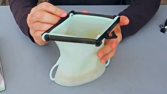 Video thumbnail for 5 Kitchen Gadgets put to the Test #102