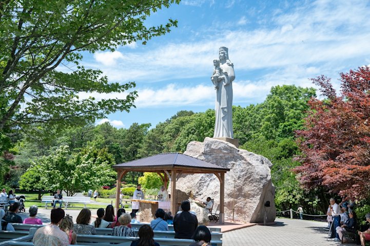 Video thumbnail for Man arrested for stealing from donation box at Suffolk shrine