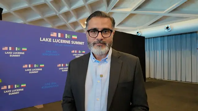 Video thumbnail for US and Iran face make-or-break talks in Switzerland