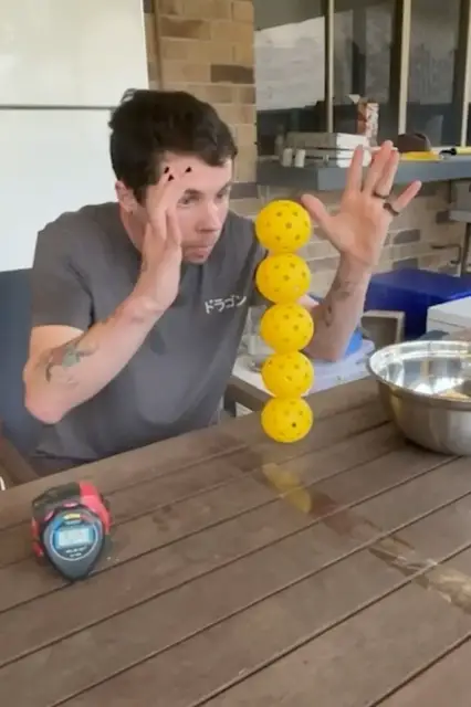 Video thumbnail for Fastest time to stack five outdoor pickleballs - 24.93 seconds by Brendan Kelbie