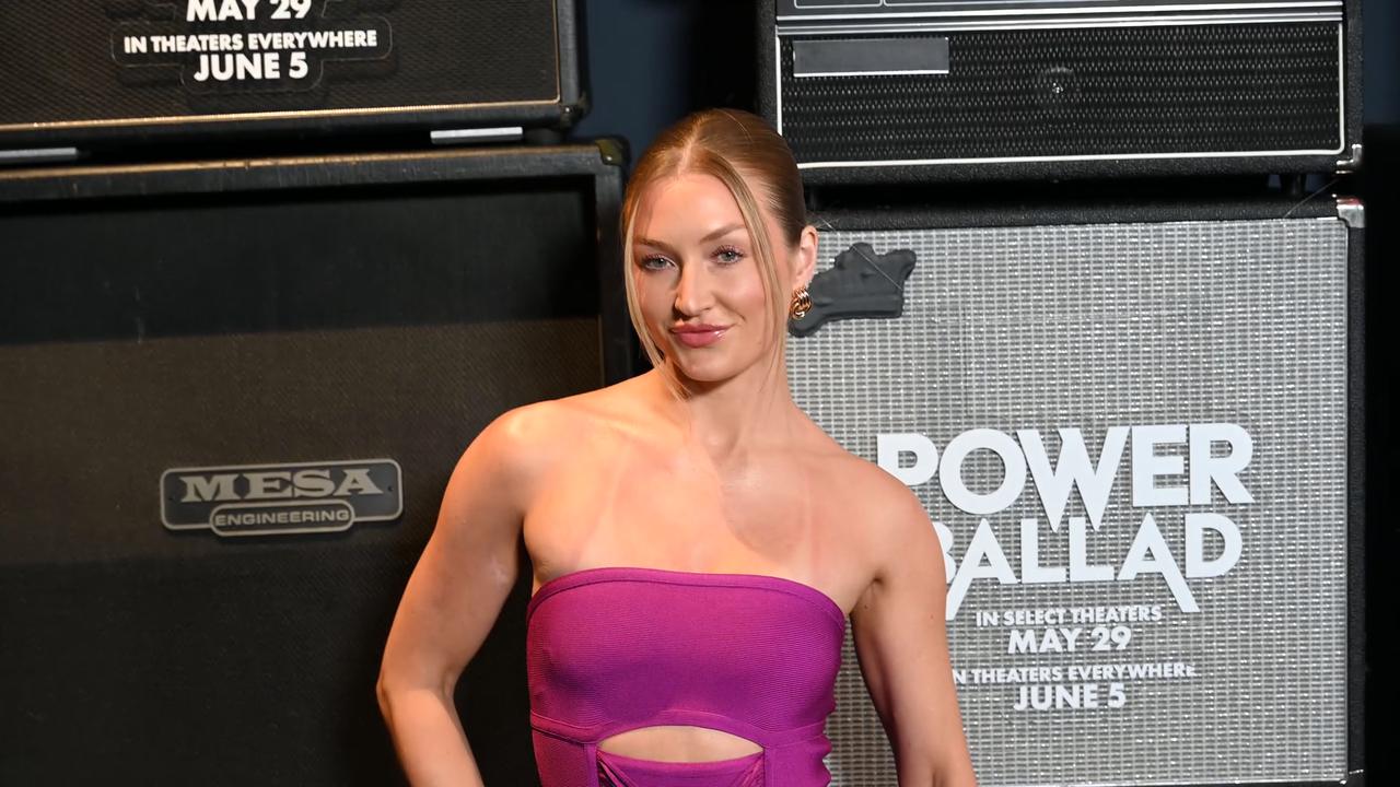 Video thumbnail for "NY: "Power Ballad" New York Screening - Arrivals" 47.