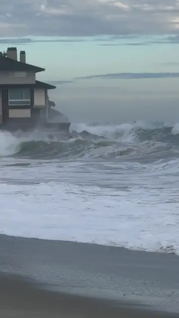 Video thumbnail for Massive Waves Slam Laguna Beach Home at Blue Lagoon