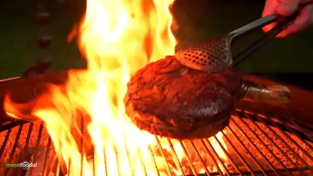 'Video thumbnail for 35 Days FILET MIGNON Dry Aged Experiment! (720p 24fps)'