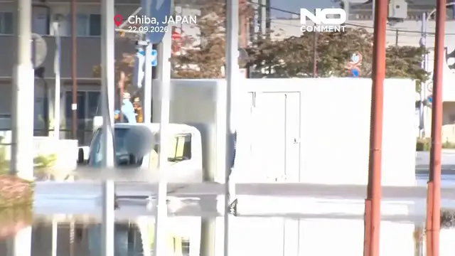 Video thumbnail for Flooded streets and rescues as Typhoon Dujuan hits Japan