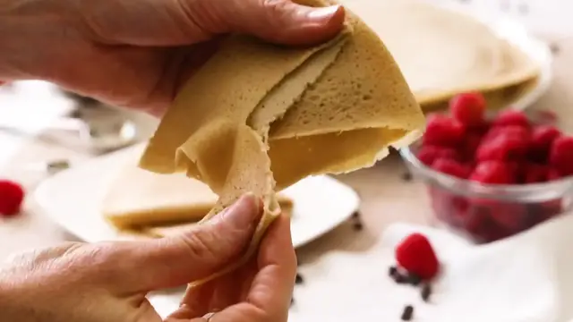 'Video thumbnail for BEST Tasting Cassava Flour Crepes ¦ Gluten Free, Nut Free (720p 24fps)'