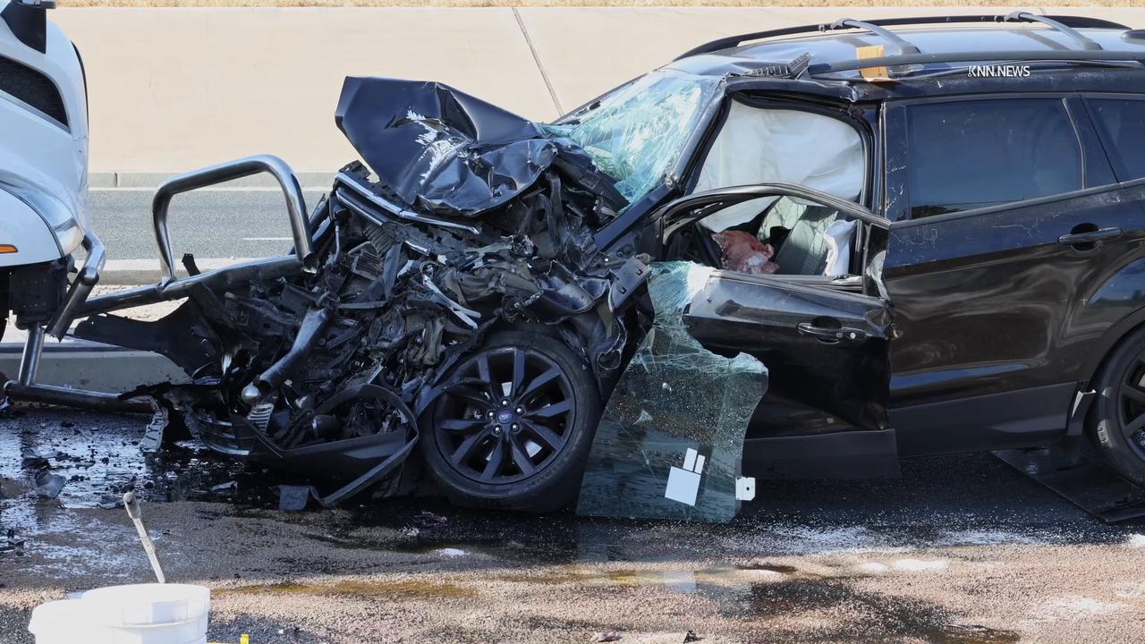 Video thumbnail for US, Bakersfield: Bakersfield SUV vs Semi Head On Collision.