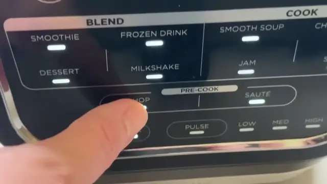 Video thumbnail for Chicken Soup in the Ninja Soup Maker ¦ Soup Maker Recipes ¦ Liana's Kitchen