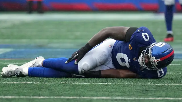 Video thumbnail for Brian Burns' ACL Injury: Impact of Previous Ankle Issue
