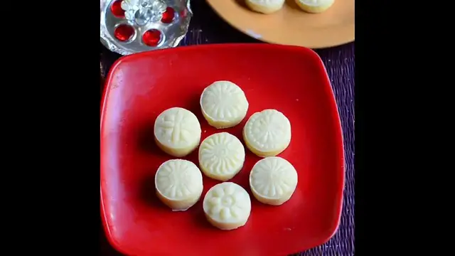 'Video thumbnail for Instant doodh peda | How to make Doodh peda at home with milk powder, condensed milk'