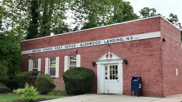 Video thumbnail for Glenwood Landing residents voice concerns over PO Box requirements