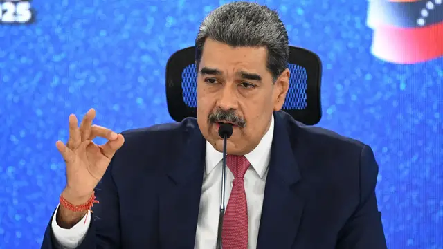 'Video thumbnail for Venezuela’s Maduro urges farmers to ‘take up arms’ against the US'