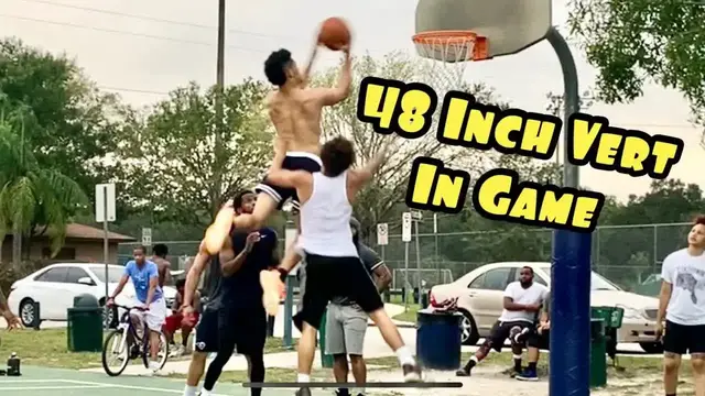 'Video thumbnail for Nick Briz And Isaiah Rivera Playing 5v5 Basketball!!'