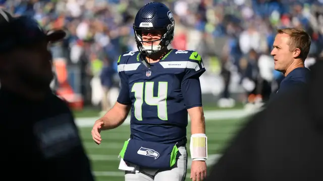 Video thumbnail for NFL Week 6 Betting Picks: Seahawks-Broncos, Bills-Raiders