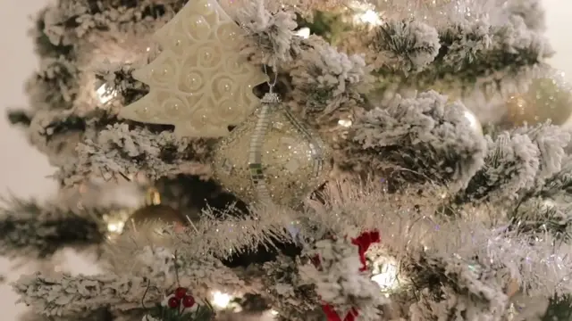 Video thumbnail for DECORATE WITH ME  GLAM CHRISTMAS DECOR 2019  DOLLAR TREE  WALMART  TARGET (720P 60FPS)