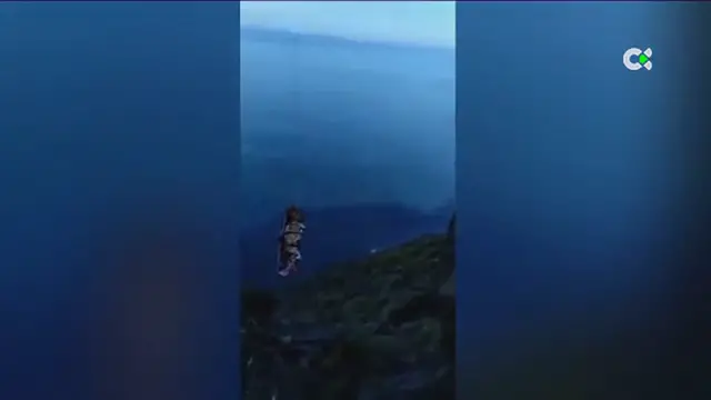 Video thumbnail for 57-jährige Frau bei Wanderung in Agaete schwer verletzt