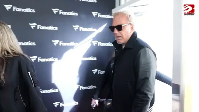 Video thumbnail for Kevin Costner’s ‘bubbly blonde’ friendship fuels romance rumours.