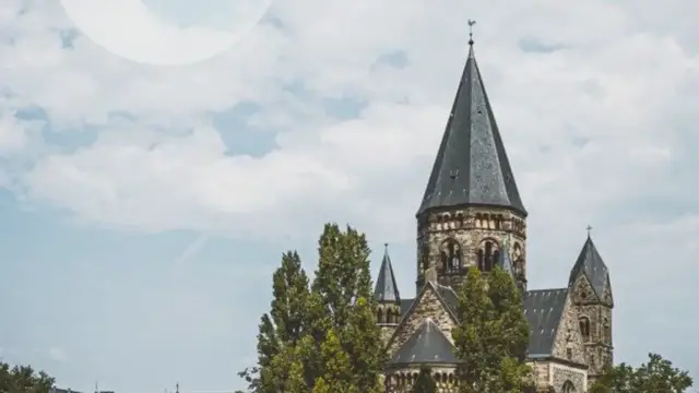 Video thumbnail for So erkundest du die Sehenswürdigkeiten in Metz an einem Tag