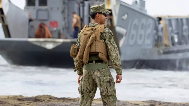 'Video thumbnail for US military build-up in Puerto Rico raises fears of conflict in the Caribbean'