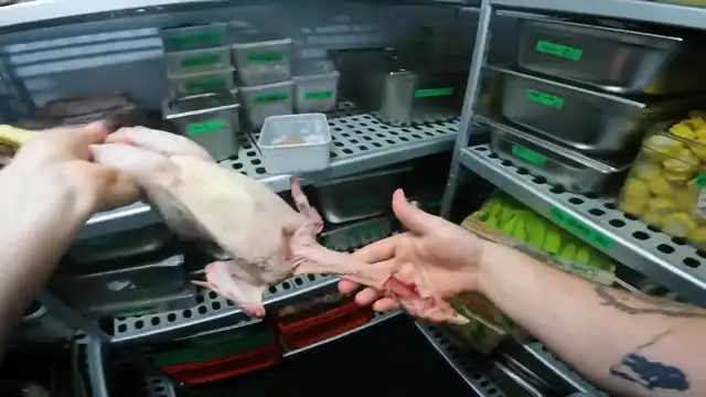 Video thumbnail for POV  Cooking The Best CHICKEN BURGER You ll Ever Have (Restaurant Quality)(720P HD)