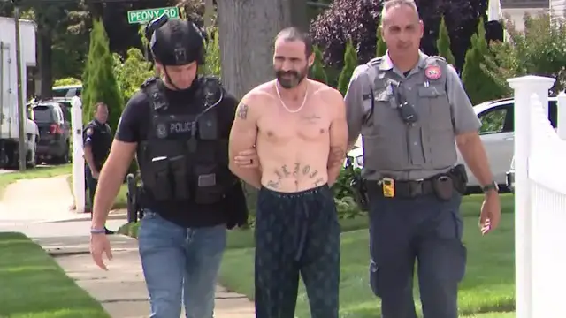 Video thumbnail for Man arrested after hourslong police response in Levittown