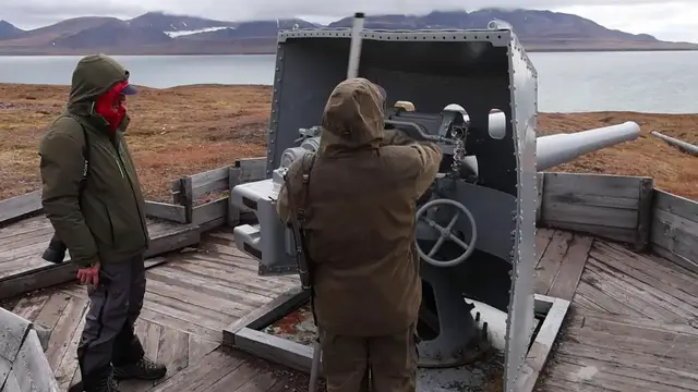 Video thumbnail for Norway: Professor Molchanov research vessel's expedition at Spitsbergen Archipelago 4.