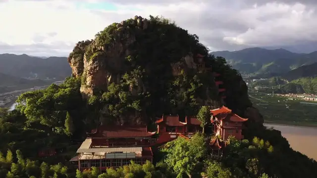 Video thumbnail for China: Matou Mountain Ancient Temple Complex 2.