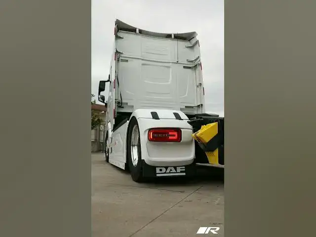 Video thumbnail for This time it is the turn of the DAF truck to show off its beauty
